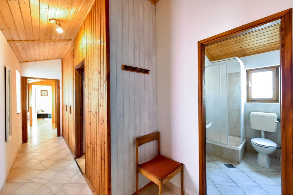 Apartament Tome Diklo *